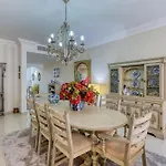 Stunning & Cosy 3br With Views In By 360 Estates Слима