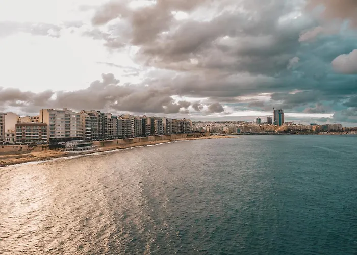 Stunning & Cosy 3br With Views In By 360 Estates Apartament