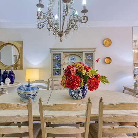 Stunning & Cosy 3br With Views In By 360 Estates 아파트