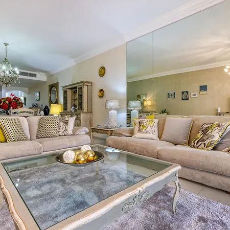 Stunning & Cosy 3br With Views In By 360 Estates * スリーマ