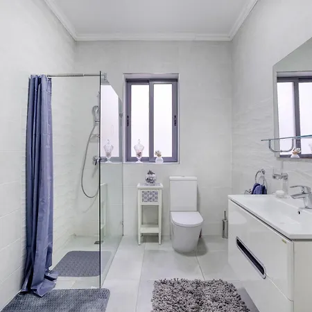 Stunning & Cosy 3br With Views In By 360 Estates Lejlighed *