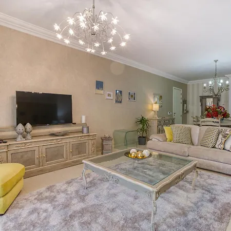 아파트 Stunning & Cosy 3br With Views In By 360 Estates *